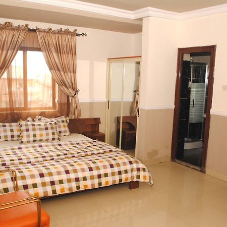 Aquatic Suites & Lounge Lagos Esterno foto
